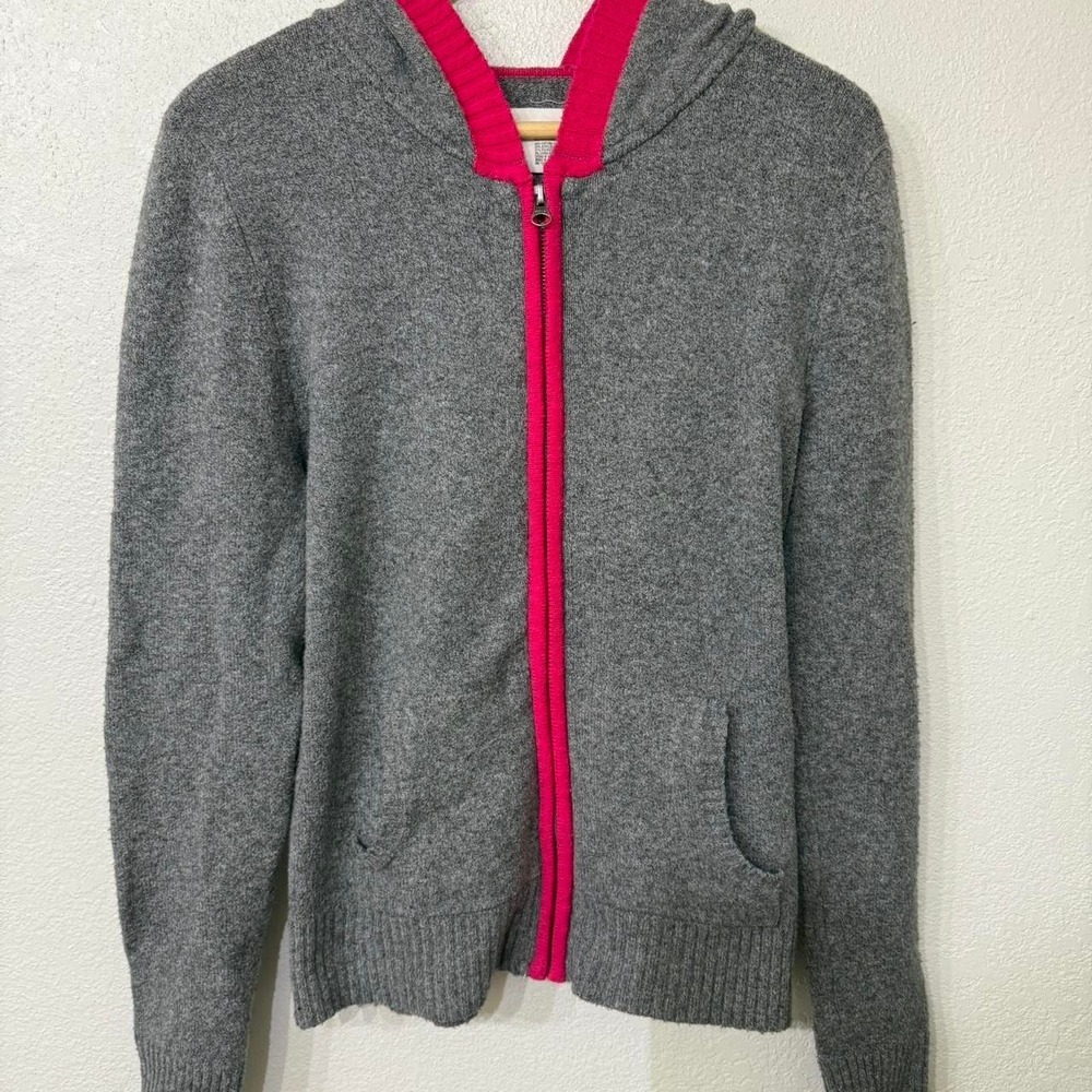 Grey and pink Aeropostale hoodie #y2kfashion